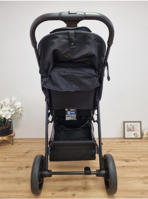 Kinderkraft TRIG 3 babakocsi 0-22 kg -ig- fekete OUTLET termék