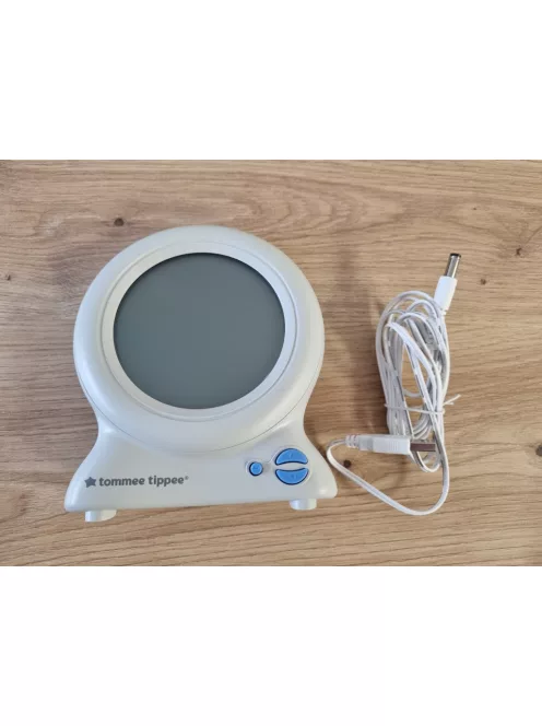 Tommee Tippee alvástréner ébresztőóra és éjjeli fény, OUTLET termék