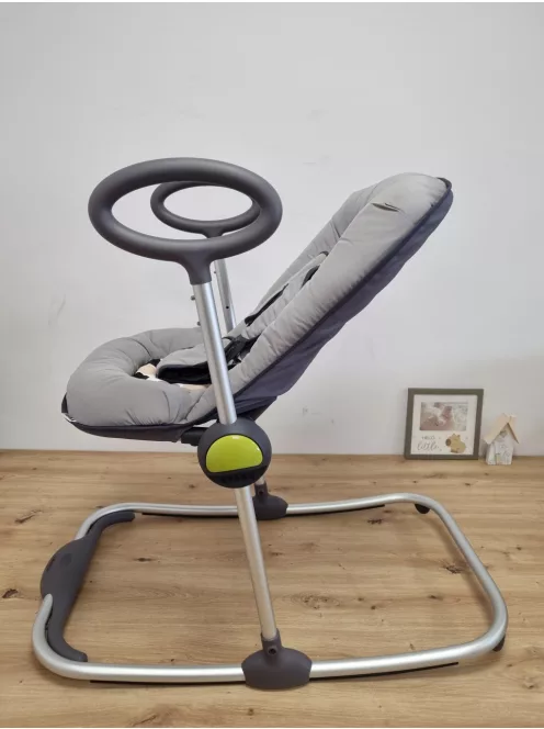 Beaba Up&Down pihenőszék-fekete&pöttyös. OUTLET termék