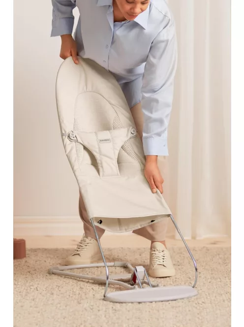 BabyBjörn Balance Soft pihenőszék- Light Beige, OUTLET termék