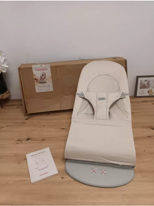 BabyBjörn Balance Soft pihenőszék- Light Beige, OUTLET termék