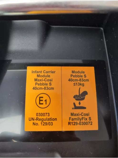Maxi-Cosi Pebble S hordozó i-Size Isofix, 76-150 cm, OUTLET termék