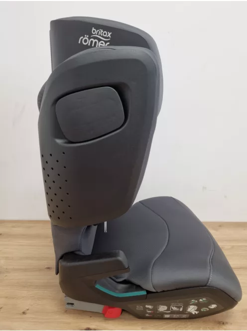 BRITAX RÖMER KIDFIX PRO M Isofix 100-150cm gyerekülés. OUTLET termék