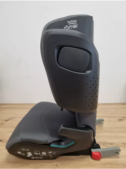 BRITAX RÖMER KIDFIX PRO M Isofix 100-150cm gyerekülés. OUTLET termék