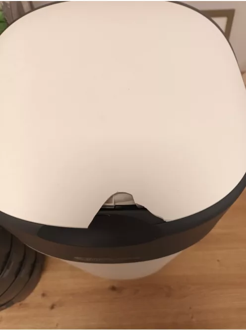 Tommee Tippee Twist&Click pelenkatartó 12 db utántöltővel, OUTLET termék