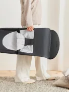 BabyBjörn Balance Soft pihenőszék- Grey/Dark Grey, OUTLET termék