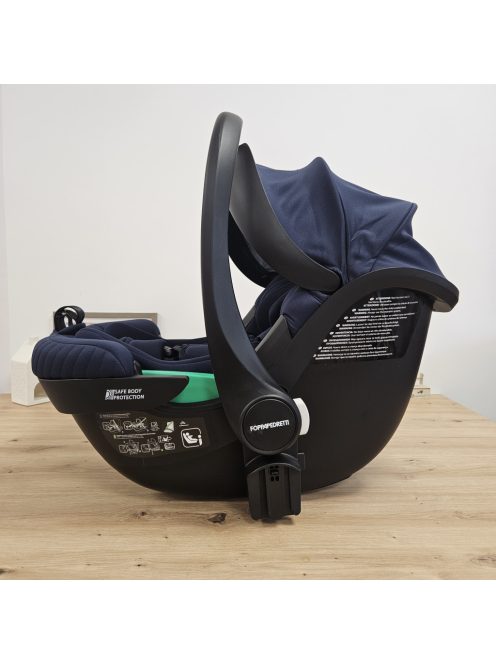 Foppapedretti Divo I-Size hordozó, bázistalpra tehető- OUTLET termék