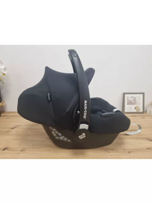 Maxi-Cosi CabrioFix i-Size hordozó. OUTLET termék