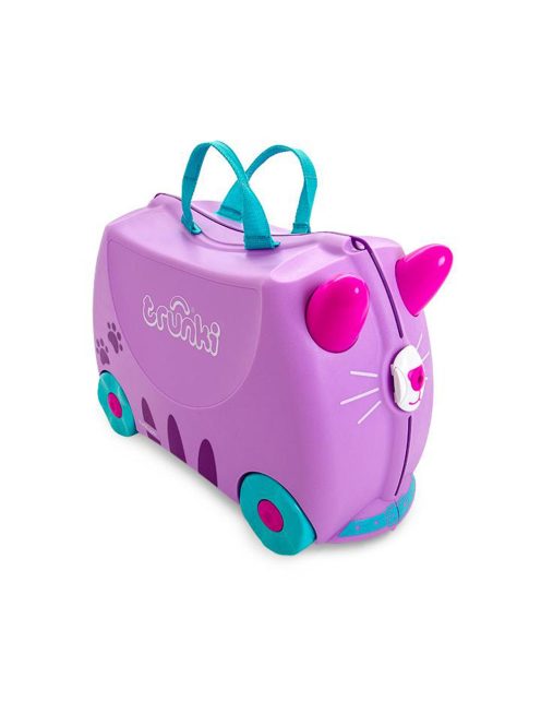 Trunki bõrönd Cassie, a cica