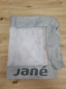 Jané összecsukható ágyrács 140 cm, extra magas, légáteresztő, hordtáskával, szürke OUTLET termék