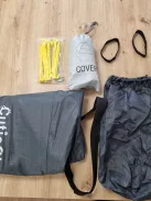 CutieClub nagyméretű, 6 paneles babajáróka  matraccal, nagy, 6 oldalas játszótérrel, UV tetővel és hordtáskával , kültéri használatra (szürke) OUTLET termék