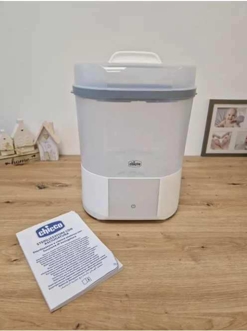 Chicco Elektromos sterilizáló és szárító, 6 db 330 ml-es cumisüveg sterilizálására OUTLET termék