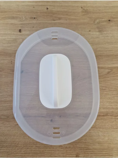 Chicco Elektromos sterilizáló és szárító, 6 db 330 ml-es cumisüveg sterilizálására OUTLET termék