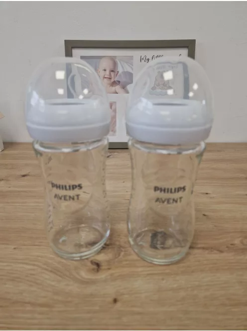 Philips Avent Natural Response üveg cumisüveg 240 ml 2 db-os csomag, 3 hótól, OUTLET termék
