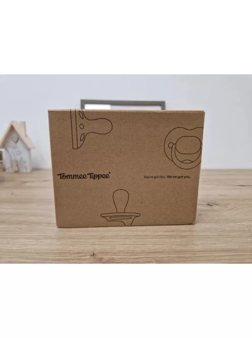 Tommee Tippee Ultrakönnyű StayPut és Night Glow cumi, 0-6 hónap, 4 db-os csomag, OUTLET termék