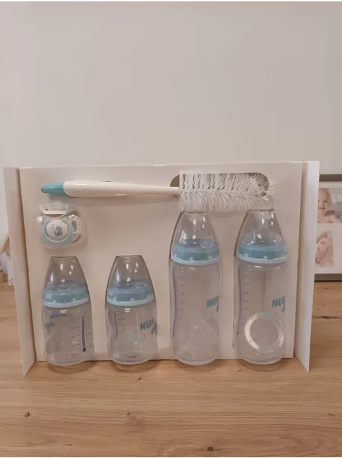 NUK First Choice Perfect Start cumisüveg ajándékszett újszülötteknek, 0–6 hónap, Bálna OUTLET termék