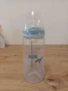 NUK First Choice+ cumisüveg- 6–18 hónap hőérzékelős  300 ml - bálna OUTLET termék