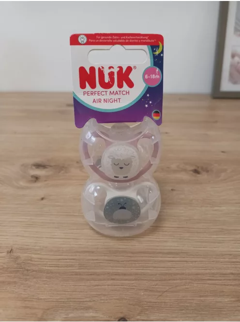 NUK Perfect Match Air Night baba cumik, 6-18 hónapos korig ( bárány és katica) OUTLET termék