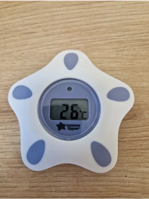 Tommee Tippee InBath digitális hőmérő babafürdőhöz és gyerekszobához, vízálló,könnyen leolvasható LCD kijelzővel OUTLET termék