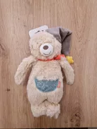 Fehn Bruno maci plüssjáték – puha teddy maci, babáknak és kisgyermekeknek 0 hónapos kortól OUTLET termék
