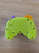 Fisher-Price Videojáték-kontroller utánzat, tanulós játék kisgyerekeknek német nyelvű zenével OUTLET termék