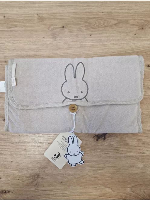 Jollein pamut pelenkázó alátét - Miffy nougat, Kihajtva mérete: 28 x 70 cm OUTLET termék