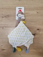 Fehn elalvássegítő és szundikendő, pamut muszlinból, aranyos plüss játékfigurával OUTLET termék