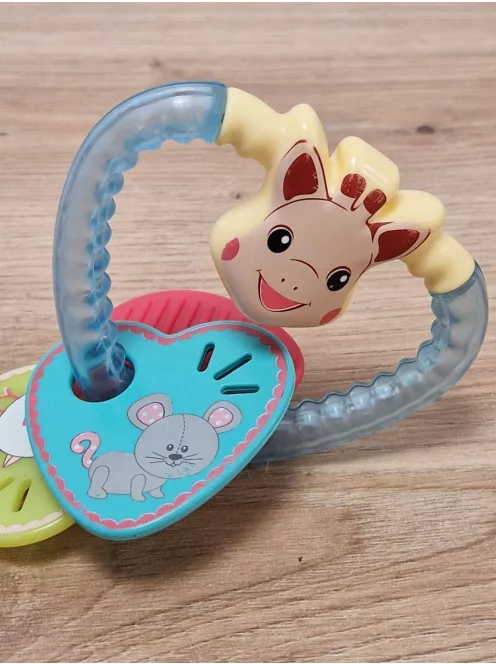 Sophie la Girafe szív alakú csörgő OUTLET termék