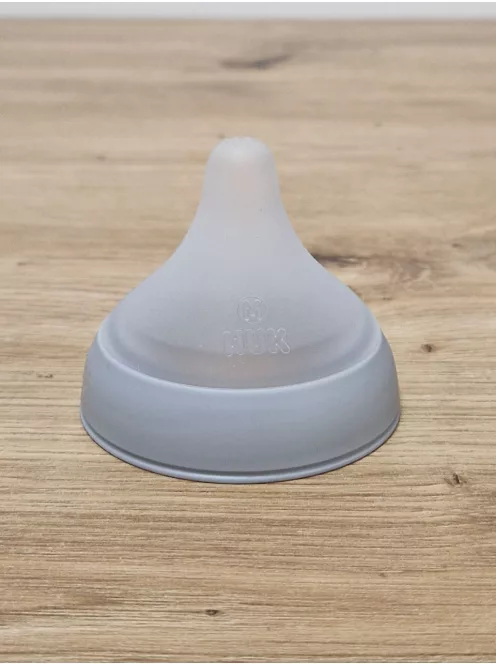 NUK Perfect Match cumisüveg és cumi ajándékszett újszülötteknek, 0–6 hó, 4 db OUTLET termék