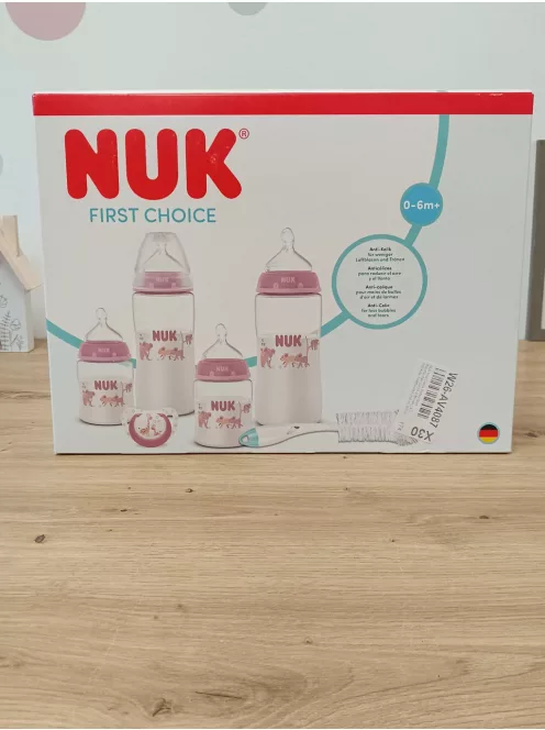 NUK First Choice Perfect Start cumisüveg ajándékszett újszülötteknek | 0–6 hónap 6 db- 
os OUTLET termék