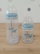 NUK First Choice Perfect Start cumisüveg ajándékszett újszülötteknek, 0–6 hónap, Bálna OUTLET termék