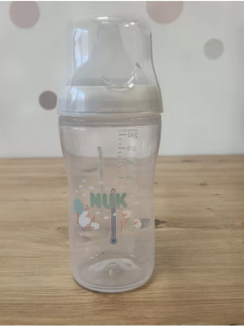 NUK Perfect Match cumisüveg 3+ hónapos kortól 260 ml hőérzékelős, bárány OUTLET termék