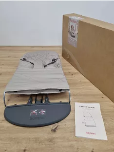   Babybjörn pihenöszék, klasszikus steppelt baba hintaszék - homokszürke OUTLET termék