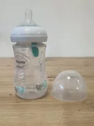AVENT Natural Response cumisüveg ajándékszett babáknak (SCD657/12 modell) OUTLET termék