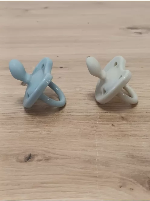 Chicco PhysioForma szilikon cumi, 6-16 hó, szürke-kék, 2 db OUTLET termék