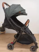 LIONELO Julie One Buggy babakocsi 22 kg-ig, szúnyoghálóval, lábzsákkal OUTLET termék