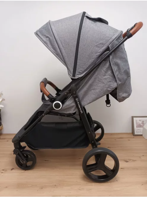 Kinderkraft GRANDE PLUS sport babakocsi, születéstől 22 kg-ig, egykezes összecsukás, szürke OUTLET termék