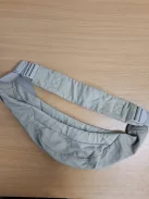 Ergobaby Upsie Sling csípőhordozó babáknak és kisgyermekeknek 6–48 hónapos korig OUTLET termék