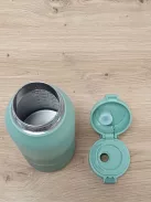Momcozy  hordozható cumisüveg-melegítő 500 ml OUTLET termék