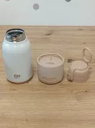 Kinderkraft GAJA mobil cumisüveg-melegítő, 2 az 1-ben termosz 500 ml, 5 hőfokozat, USB-C töltés, bézs OUTLET termék