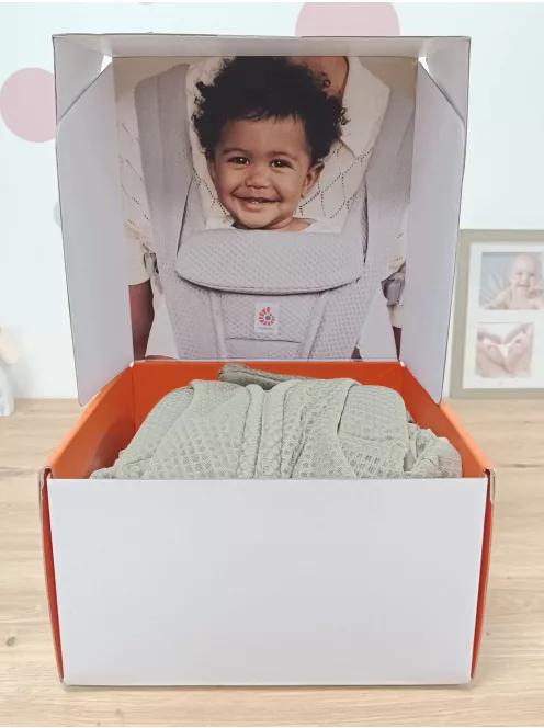 Ergobaby Omni Deluxe babahordozó újszülötteknek és kisgyermekeknek 0–48 hónapos korig OUTLET termék