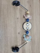 BabyBjörn játék babapihenőhöz, pasztellszínek OUTLET termék