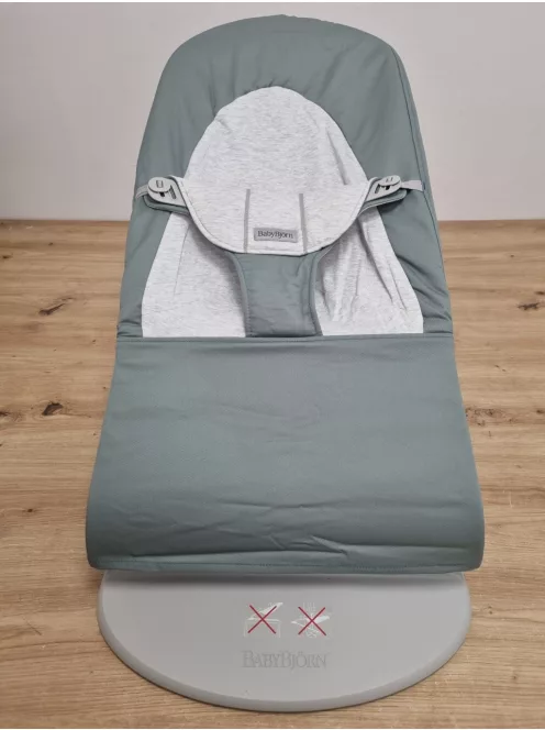 Babybjörn pihenöszék, klasszikus steppelt baba hintaszék OUTLET termék