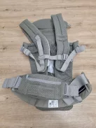 Ergobaby Omni Deluxe babahordozó újszülötteknek és kisgyermekeknek 0–48 hónapos korig OUTLET termék