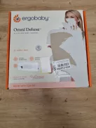Ergobaby Omni Deluxe babahordozó újszülötteknek és kisgyermekeknek 0–48 hónapos korig OUTLET termék