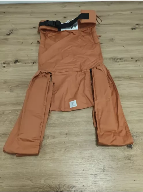 Stokke Limas bio pamut babahordozó újszülötteknek, 3 pozíció, elöl, háton és csípőn, Terracotta színben OUTLET termék