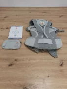 Ergobaby Omni Breeze ergonomikus babahordozó újszülött kortól 20 kg-ig, 4 hordozási pozícióval, szürke OUTLET termék