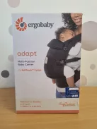 Ergobaby Adapt babahordozó újszülöttkortól, 0–48 hónap fekete szìnű OUTLET termék