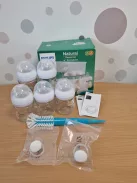 Philips AVENT Natural Response üveg ajándékszett újszülötteknek OUTLET termék