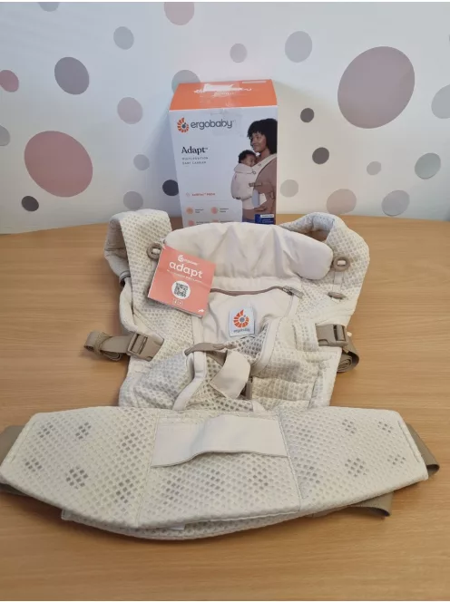 Ergobaby Adapt babahordozó újszülöttkortól, 0–48 hónapos korig világos barna szìnű OUTLET termék